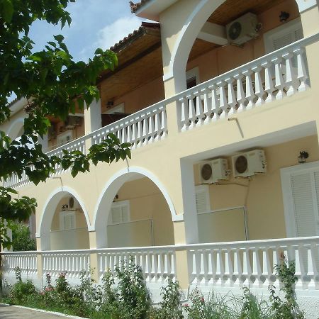 Rallou Rooms & Apartments Gaitani Dış mekan fotoğraf